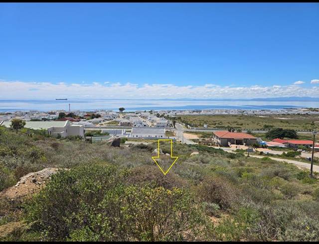LAND FOR SALE IN BLUEBERRY HILL